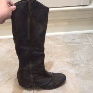 Donald J Pliner tall boots